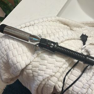 Conair curling iron